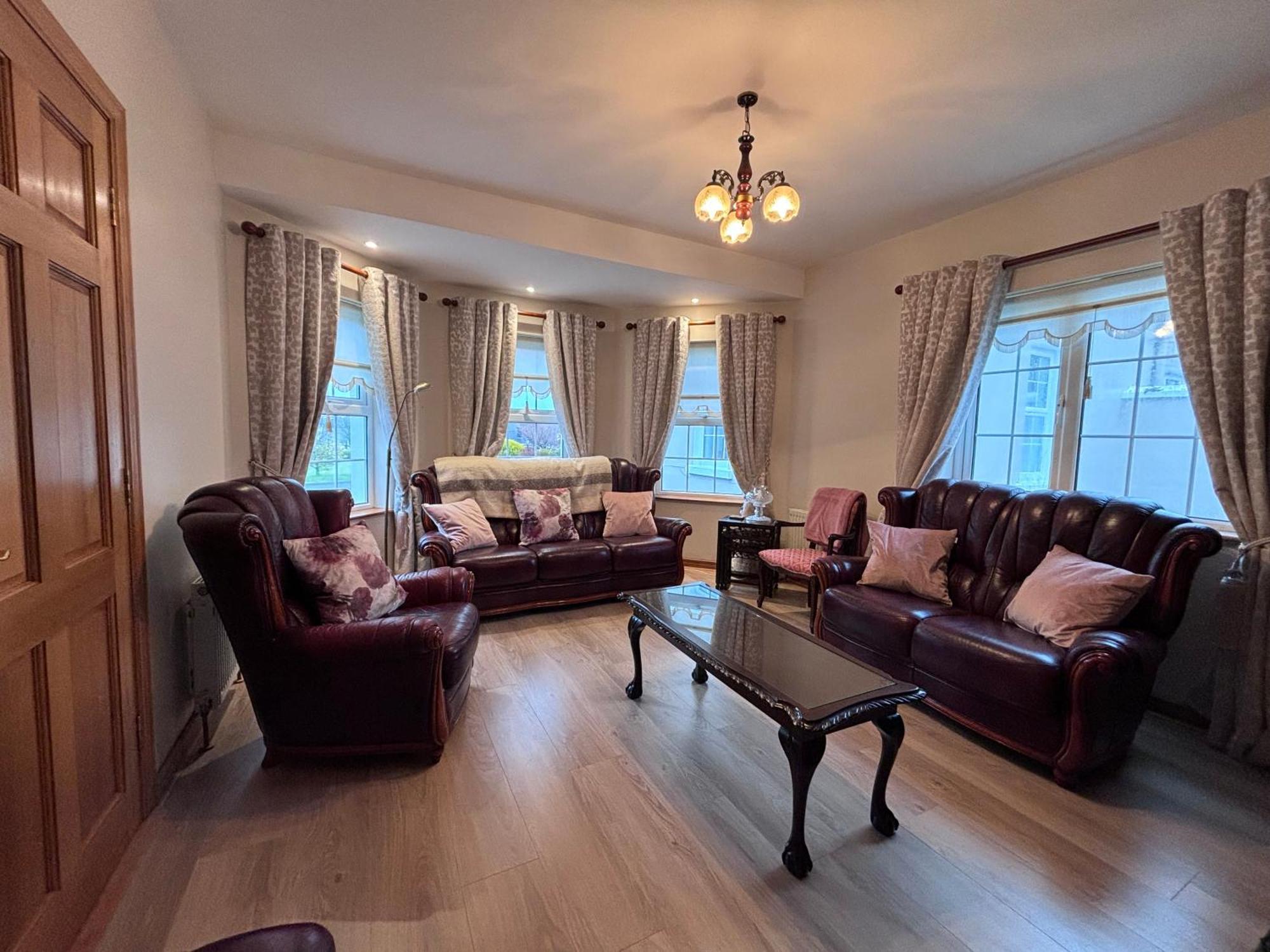 The Lodge Self Catering Castlerea Kültér fotó